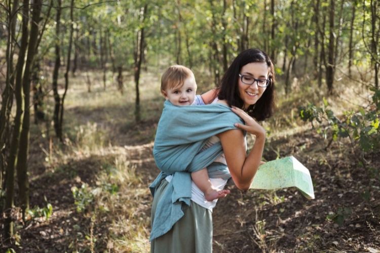 9 Best Baby Wrap Carriers: Buyers Guide